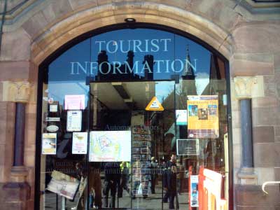 Chestertourist.com - Chester Tourist Information Centre at the Town Hall 1